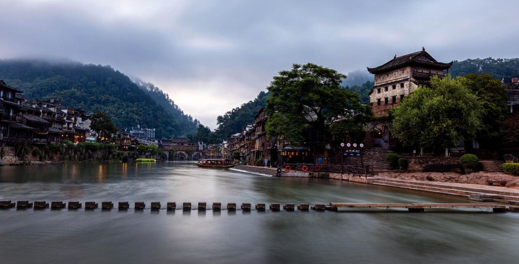 Dream In Fenghuang Appartement Buitenkant foto