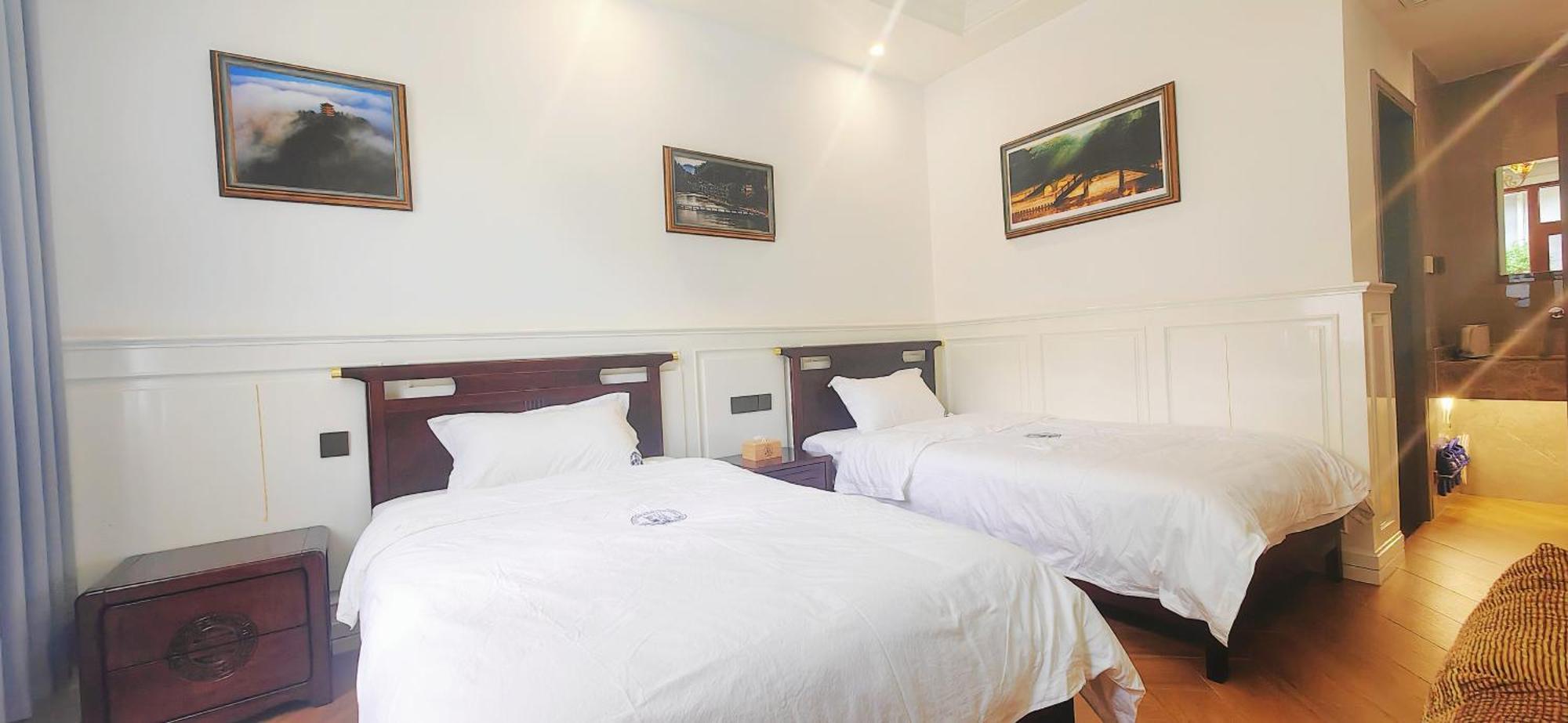 Dream In Fenghuang Appartement Buitenkant foto